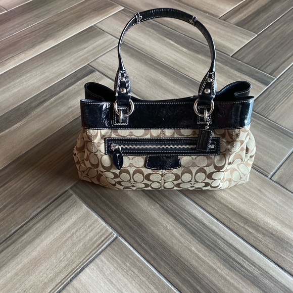 Coach Penelope Signature Shoulder Purse/handbag - Picture 3 of 16